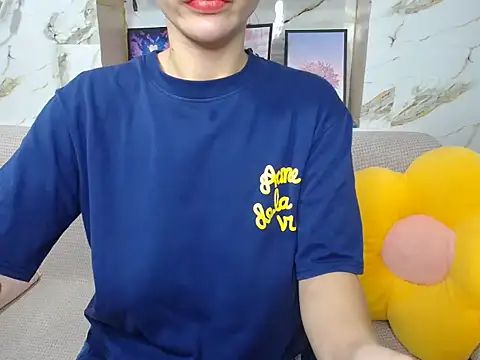 Love bug15 online show from October 2025 03:14:02 AM