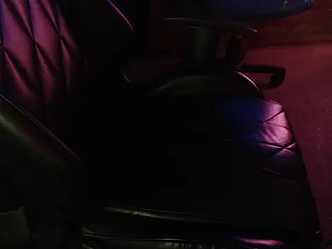 Snapshot of papitosolo33 chatting on January 2025 07:08:01 AM papitosolo33 online show from January 2025 07:08:01 AM