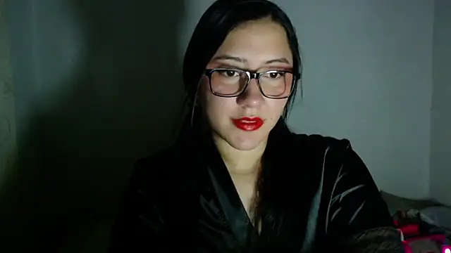 LuciaTomson online show from July 2026 04:06:02 AM