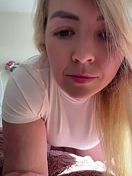 xxcurvyjessiexx online show from April 2026 02:40:01 PM