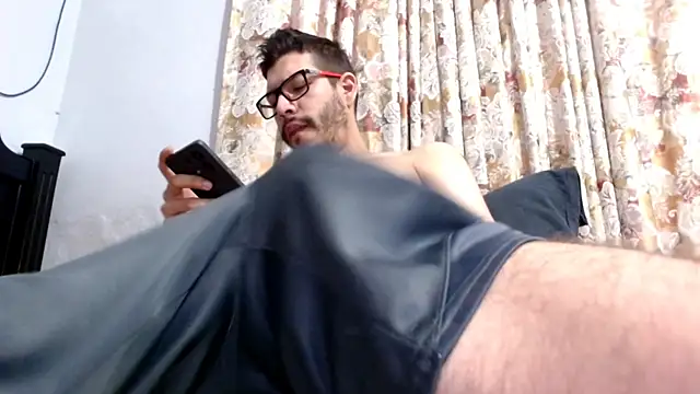 gollfather13 online show from March 2025 03:16:02 PM