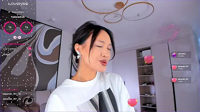 Snapshot of Sweet_yasu chatting on December 2024 10:01:02 AM Sweet yasu online show from December 2024 10:01:02 AM