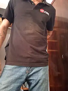 Snapshot of mexicaninuganda chatting on December 2024 11:03:01 PM mexicaninuganda online show from December 2024 11:03:01 PM