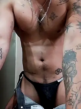 Snapshot of mexicaninuganda chatting on April 2026 10:21:02 PM mexicaninuganda online show from April 2026 10:21:02 PM