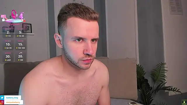 EnriqueBarberry online show from February 2026 06:31:02 AM