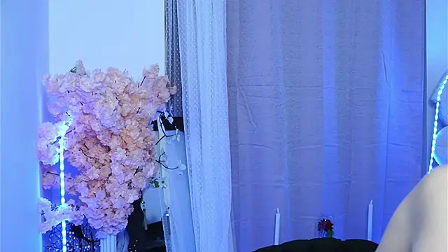 ivyleague  online show from March 2026 06:13:02 PM