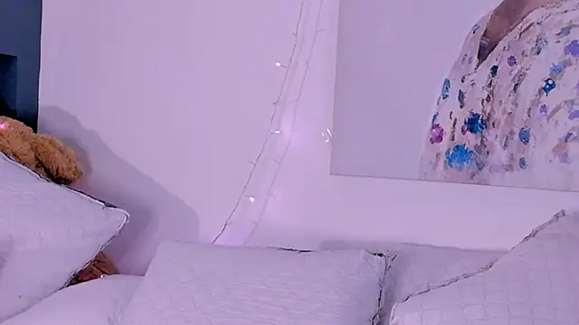 rosemonrooe online show from February 2025 09:09:01 PM