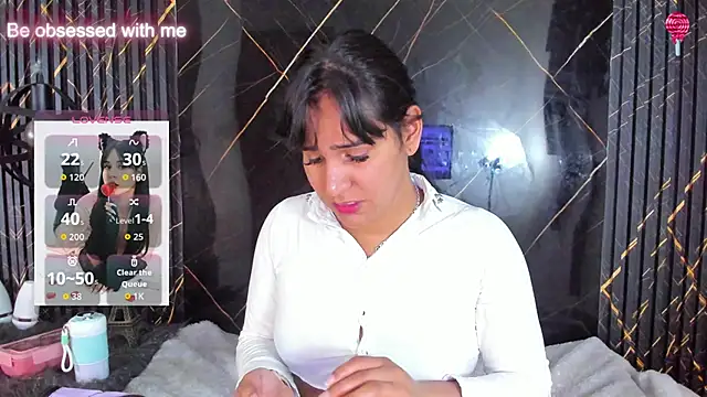 Kagome01 online show from December 2025 01:09:01 PM