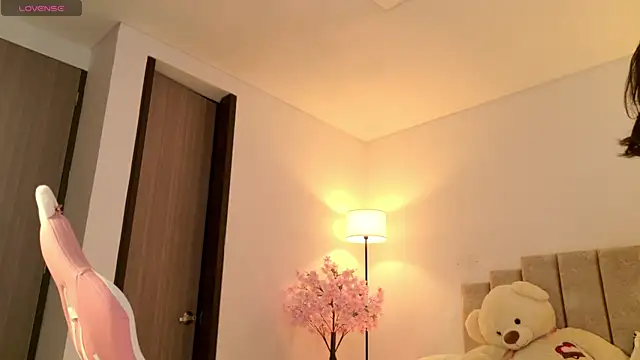 Snapshot of KaylaCollinsX chatting on September 2025 11:38:01 PM KaylaCollinsX online show from September 2025 11:38:01 PM