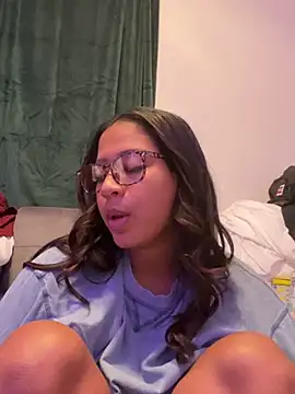 VanessaBling online show from February 2025 04:01:02 PM