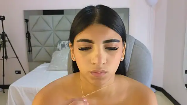 maiaa ruiz online show from February 2026 02:37:02 PM