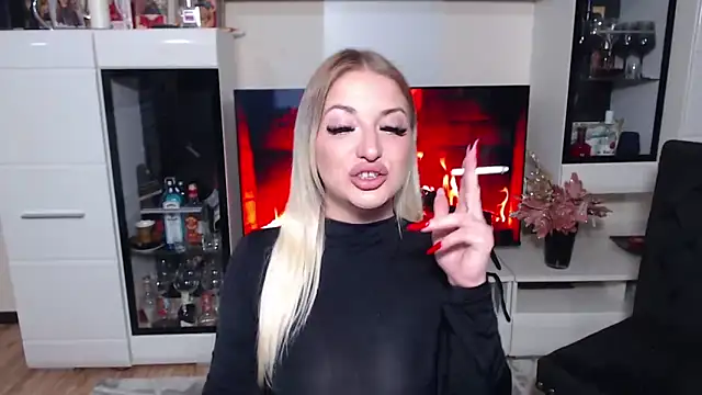 GodessJulia online show from December 2025 10:41:02 PM