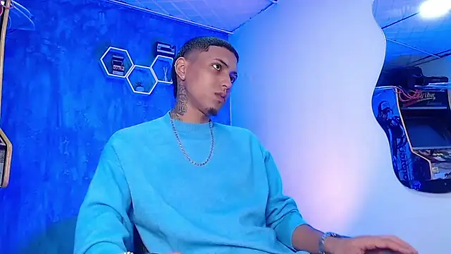 Liam lee online show from January 2025 01:04:02 PM