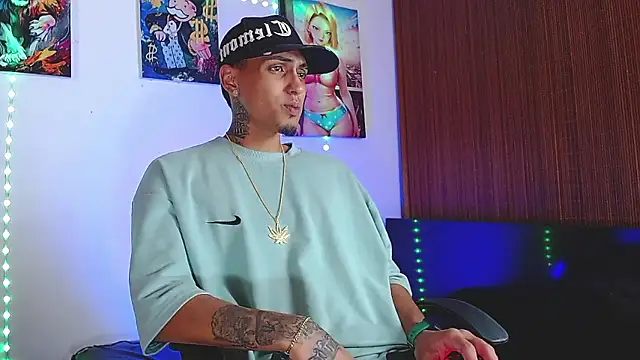 Liam lee online show from January 2026 08:54:02 PM