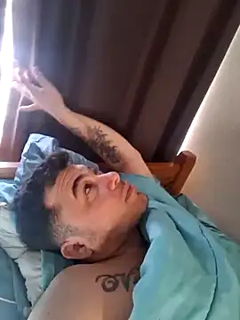 Victorjose3030 online show from October 2025 11:51:02 AM