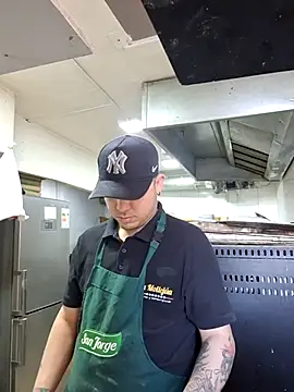 Victorjose3030 online show from October 2025 07:14:02 PM