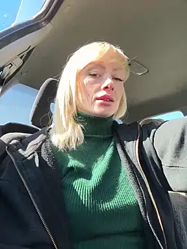 haileyhope  online show from December 2024 10:45:02 AM