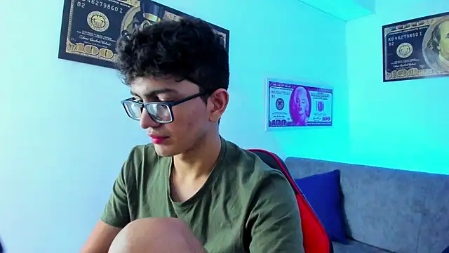 TylerWhite  online show from February 2025 02:51:02 AM