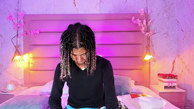 Maxim-Walker online show from September 2025 02:36:02 AM