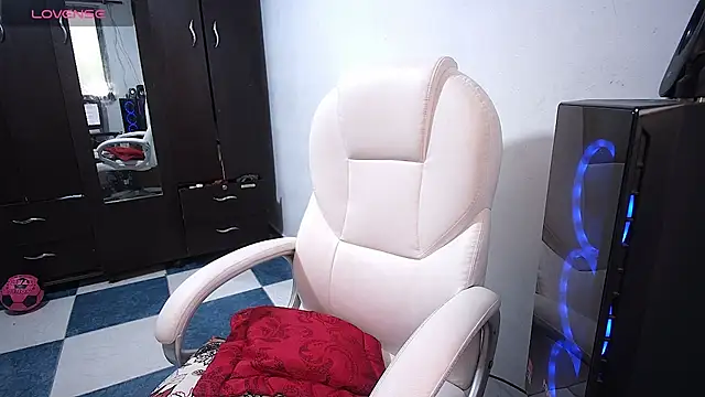 grace molly14 online show from March 2025 06:44:02 PM