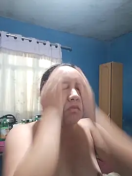 Snapshot of vulgovic_ chatting on September 2025 07:42:01 AM vulgovic online show from September 2025 07:42:01 AM