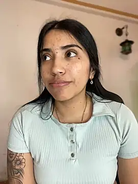 SaritaHot 69 online show from December 2024 05:22:02 PM