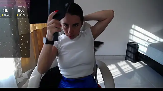 Snapshot of Mariam_Gomezxxx chatting on January 2025 09:28:01 PM Mariam Gomezxxx online show from January 2025 09:28:01 PM