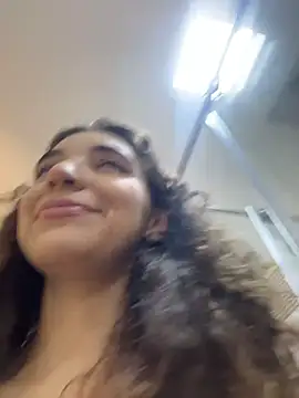 uniquerossie online show from February 2026 07:01:01 AM