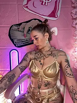 Chachou000 online show from January 2025 07:28:02 PM