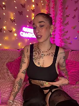 Chachou000 online show from March 2025 11:00:02 PM