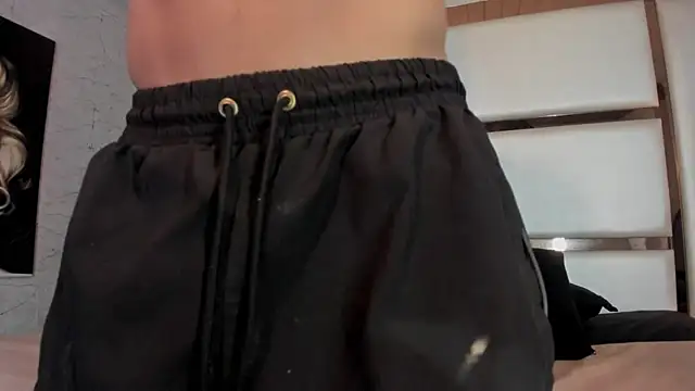 ALAN SANTHOS online show from October 2025 04:37:01 AM