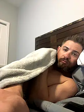 Snapshot of caliguy37 chatting on September 2025 04:01:02 AM caliguy37 online show from September 2025 04:01:02 AM