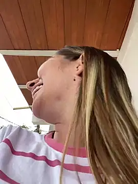 Iris love18 online show from February 2025 08:22:01 PM