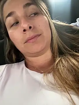 Iris love18 online show from February 2025 05:36:01 PM