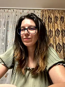 Snapshot of NadiraNoor chatting on April 2026 10:01:02 PM NadiraNoor online show from April 2026 10:01:02 PM