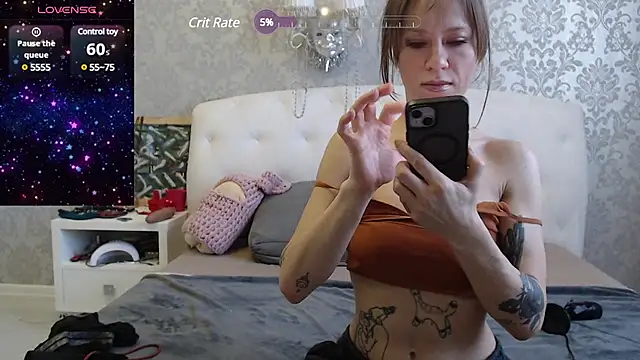 Snapshot of GinaAngelina chatting on January 2025 09:24:02 AM GinaAngelina online show from January 2025 09:24:02 AM