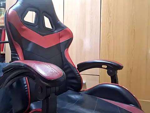 Javier bear online show from February 2025 02:33:01 PM