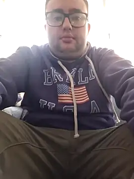 Javier bear online show from November 2025 01:24:02 PM