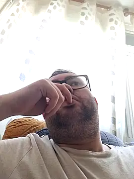 Javier bear online show from April 2026 11:49:01 AM