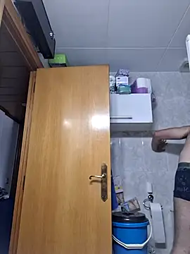 Javier bear online show from July 2026 01:06:02 PM