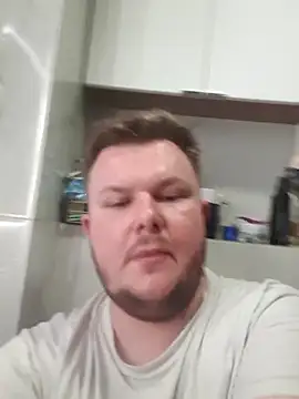 titovilan PL online show from February 2026 12:54:01 AM