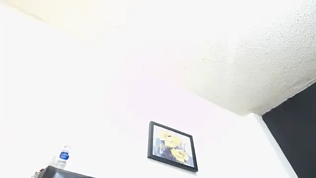 Snapshot of candyladyboy chatting on April 2026 09:37:02 PM candyladyboy online show from April 2026 09:37:02 PM