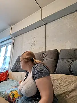 Lady nice cat online show from February 2026 10:05:02 AM