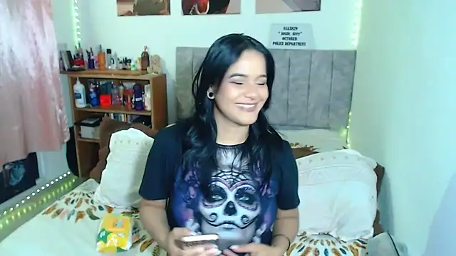 JossieGrey online show from January 2025 10:30:01 AM