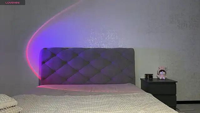 GracefulCharm online show from October 2025 10:41:01 PM