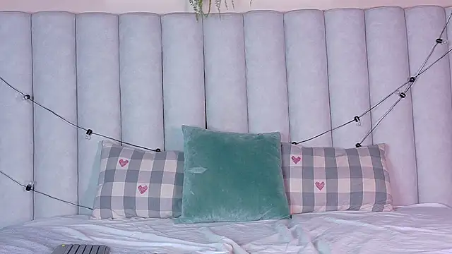 nahomi campbell online show from February 2026 07:42:02 PM