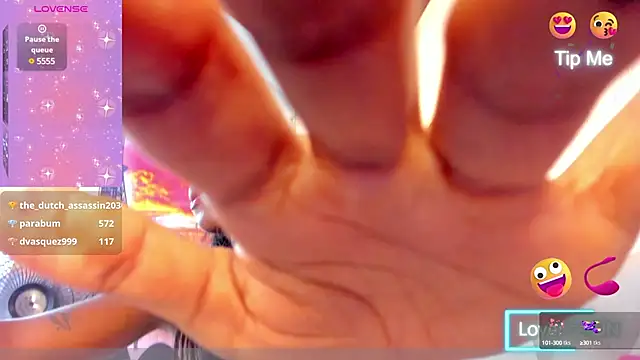 yuliana millerr online show from March 2025 06:51:02 PM