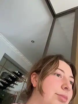 curvyflawless online show from November 2025 10:43:02 AM