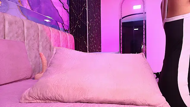 arl chloee online show from March 2026 03:11:02 AM