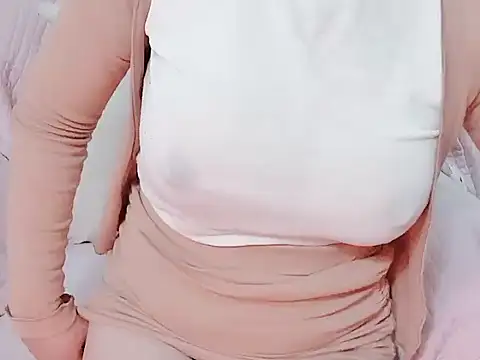 Bella Babi online show from February 2025 10:59:02 AM